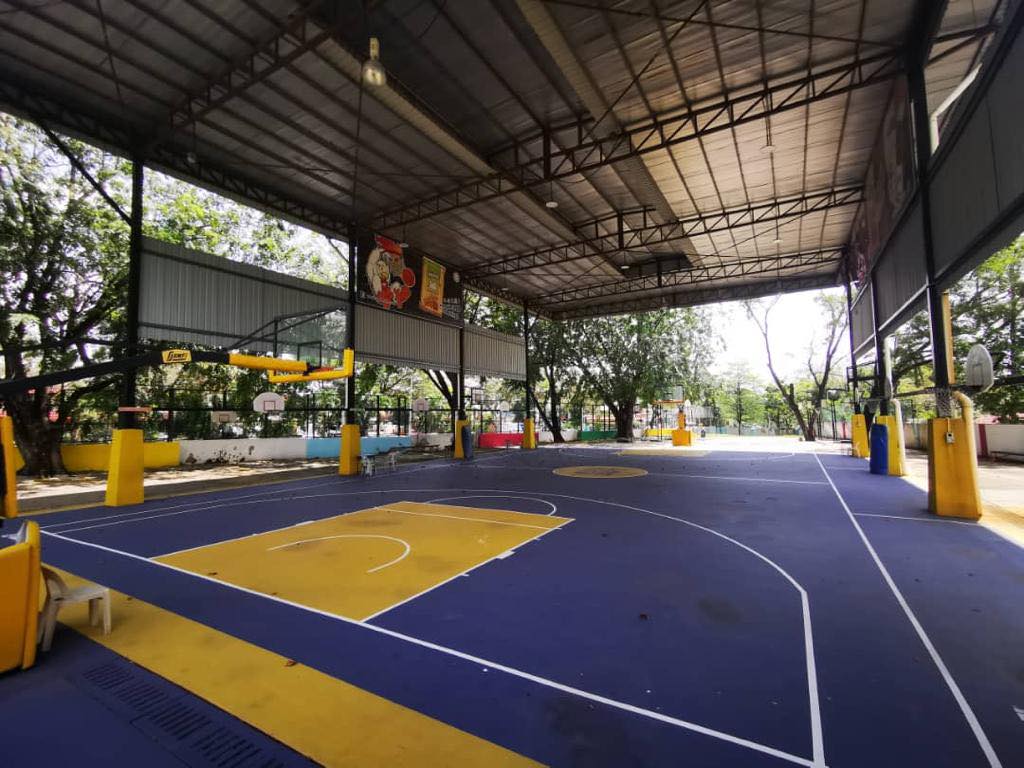sjkc yuk chai pj facilities sports covered